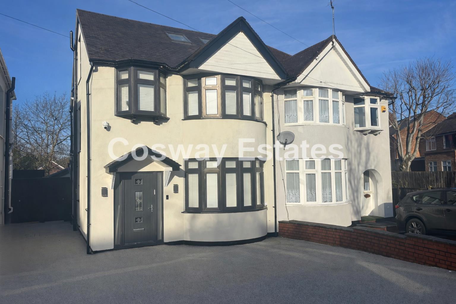 Stoneyfields Lane, Edgware, HA8, Edgware